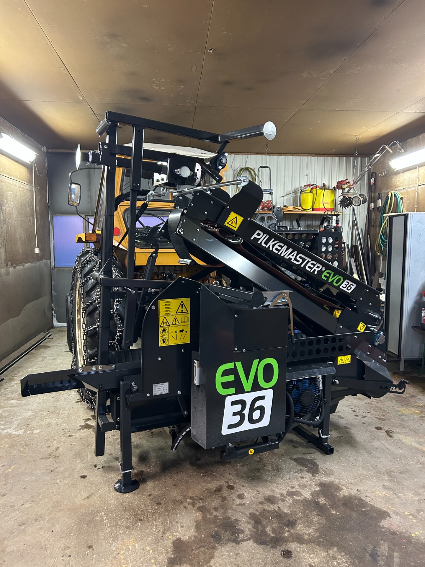 Polttopuun teko myös asiakkaan luona